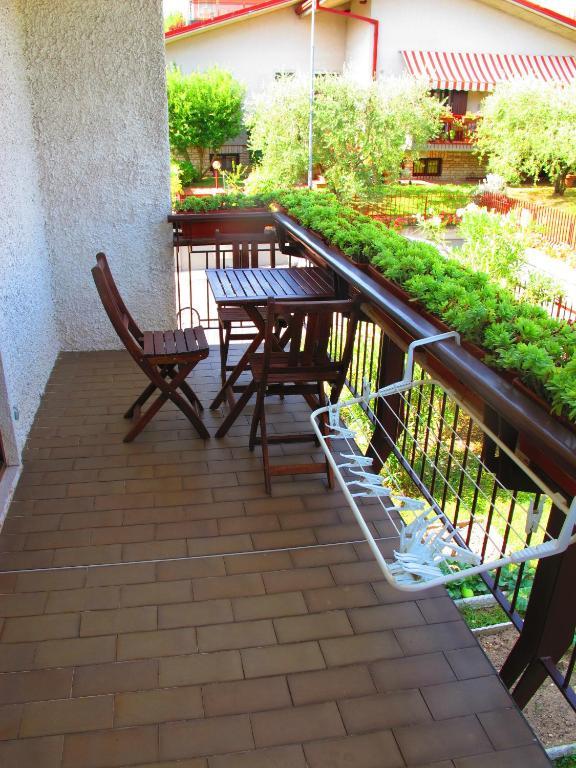 B&B Villa Filotea & Apartment Дезенцано-дель-Гарда Экстерьер фото